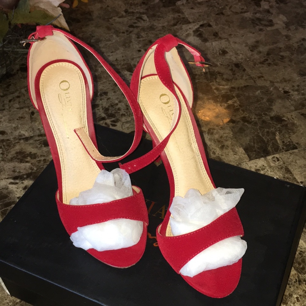 “Summer” suede heel